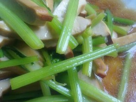 [养生]芹菜——冬季养生神器